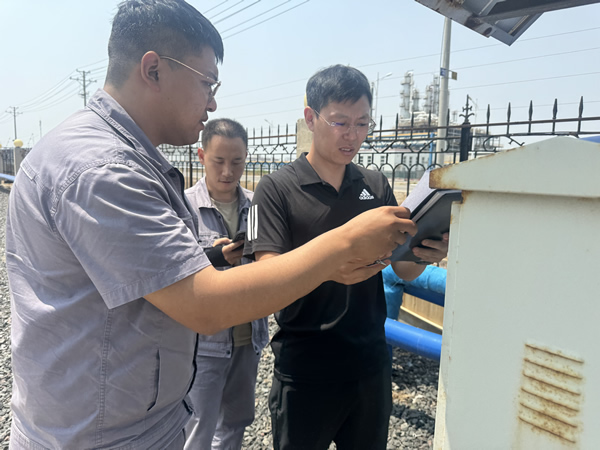 滄州供排水臨港分公司與興化水務簽署供水管線合作協議